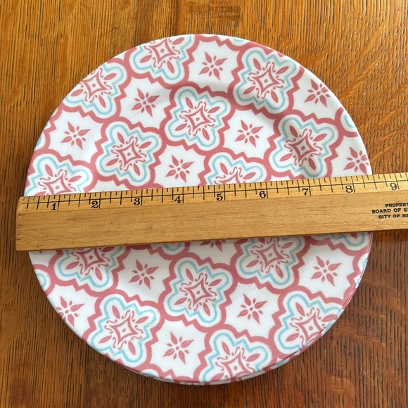 Melamine Salad Plates - Picture 4 of 5